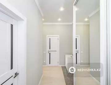 2-комнатная квартира, этаж 7 из 24, 56 м²