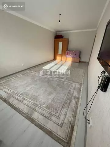 1-комнатная квартира, этаж 6 из 10, 44 м²