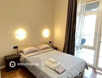 2-комнатная квартира, этаж 12 из 12, 42 м²