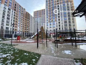 1-комнатная квартира, этаж 8 из 12, 50 м²