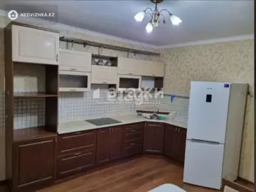 2-комнатная квартира, этаж 6 из 10, 90 м²