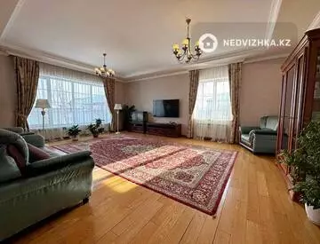 5-комнатный дом, 8 соток, 301 м²