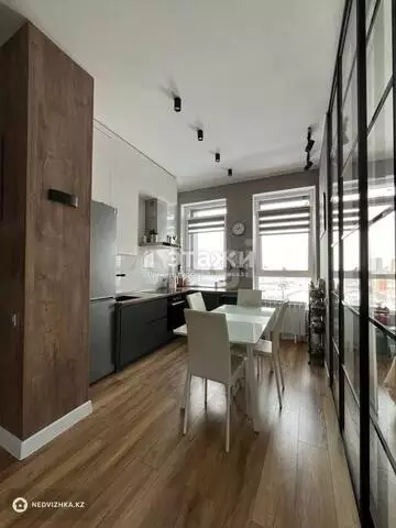 2-комнатная квартира, этаж 14 из 21, 60 м²