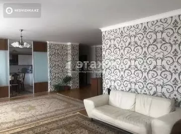 129 м², 3-комнатная квартира, этаж 8 из 10, 129 м², изображение - 1