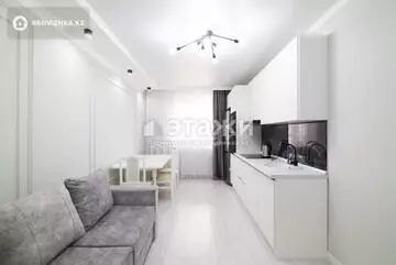 2-комнатная квартира, этаж 3 из 22, 40 м²