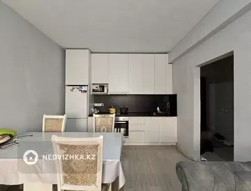 1-комнатная квартира, этаж 4 из 9, 40 м²