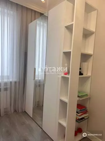 4-комнатная квартира, этаж 6 из 8, 127 м²