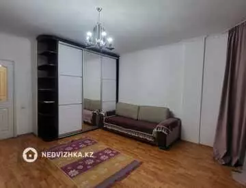 1-комнатная квартира, этаж 5 из 9, 49 м²