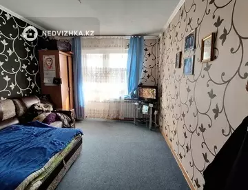 3-комнатная квартира, этаж 4 из 5, 70 м²