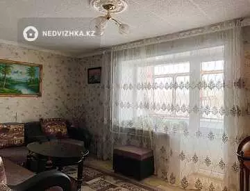 2-комнатная квартира, этаж 4 из 9, 47 м²