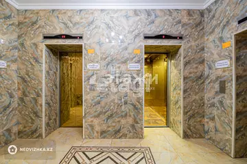 2-комнатная квартира, этаж 31 из 42, 70 м²