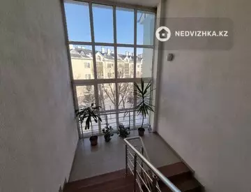 175 м², 4-комнатная квартира, этаж 2 из 4, 175 м², изображение - 31