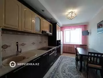 1-комнатная квартира, этаж 6 из 9, 68 м²