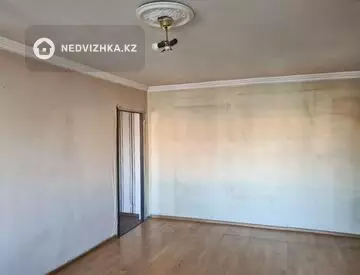 2-комнатная квартира, этаж 4 из 5, 45 м²