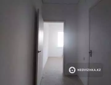 2-комнатная квартира, этаж 2 из 5, 54 м²