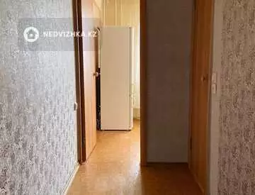 1-комнатная квартира, этаж 4 из 5, 36 м²