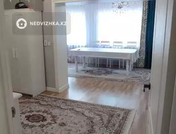 240 м², 10-комнатный дом, 7 соток, 240 м², изображение - 3