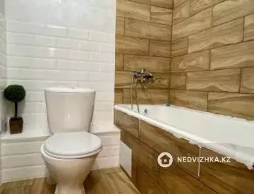 40 м², 1-комнатная квартира, этаж 2 из 5, 40 м², посуточно, изображение - 10