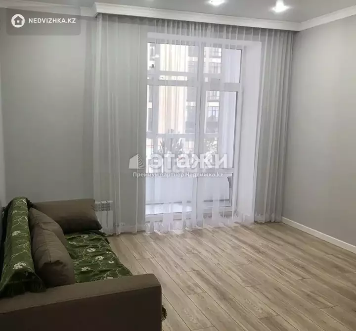 60 м², 2-комнатная квартира, этаж 2 из 10, 60 м², изображение - 1