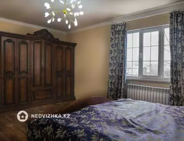 260 м², 6-комнатный дом, 7 соток, 260 м², изображение - 4