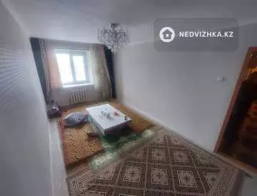 2-комнатная квартира, этаж 3 из 4, 45 м²