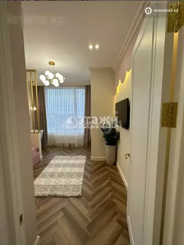 3-комнатная квартира, этаж 18 из 18, 65 м²