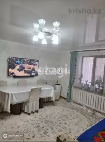 2-комнатная квартира, этаж 4 из 5, 51 м²