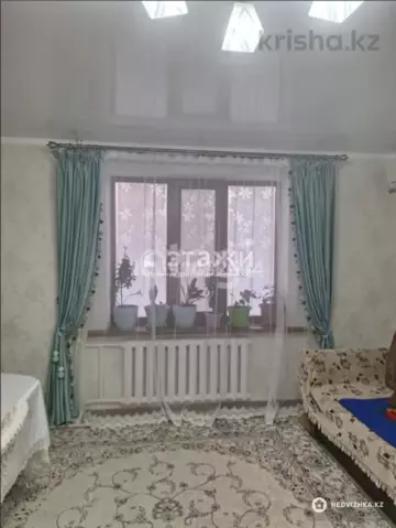 2-комнатная квартира, этаж 4 из 5, 51 м²