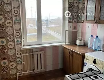 1-комнатная квартира, этаж 3 из 5, 31 м²