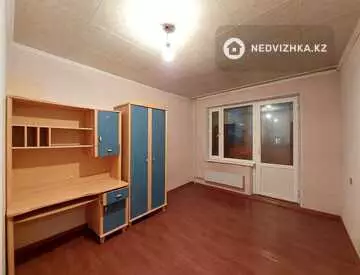 3-комнатная квартира, этаж 4 из 5, 58 м²