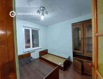 3-комнатная квартира, этаж 4 из 5, 60 м², на длительный срок