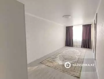 1-комнатная квартира, этаж 9 из 9, 40 м²