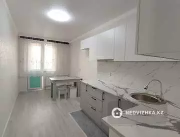 1-комнатная квартира, этаж 9 из 9, 40 м²