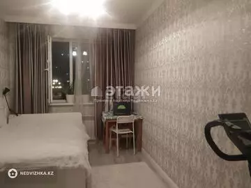 1-комнатная квартира, этаж 3 из 10, 33 м²