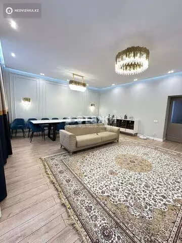 125 м², 4-комнатная квартира, этаж 4 из 9, 125 м², изображение - 0