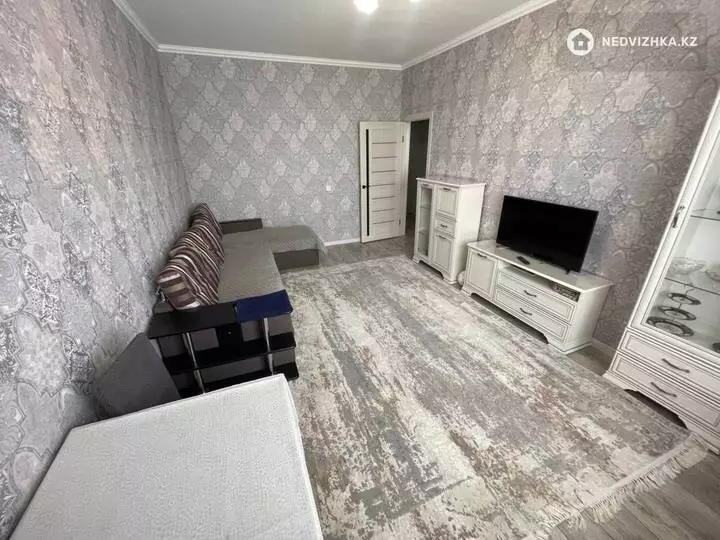 70 м², 3-комнатная квартира, этаж 9 из 9, 70 м², изображение - 1