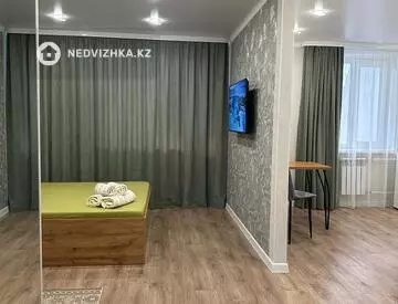 1-комнатная квартира, этаж 4 из 5, 30 м², по часам