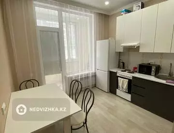 1-комнатная квартира, этаж 2 из 16, 40 м²