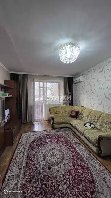 2-комнатная квартира, этаж 2 из 5, 66 м²