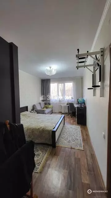 2-комнатная квартира, этаж 2 из 5, 66 м²