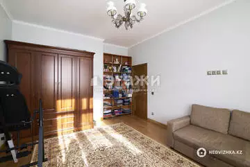 200.3 м², 5-комнатная квартира, этаж 3 из 10, 200 м², изображение - 49