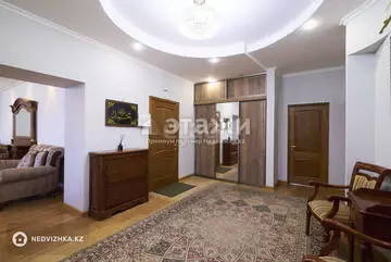 200.3 м², 5-комнатная квартира, этаж 3 из 10, 200 м², изображение - 69