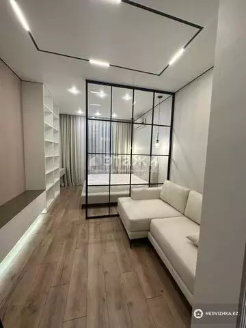 1-комнатная квартира, этаж 11 из 16, 45 м²