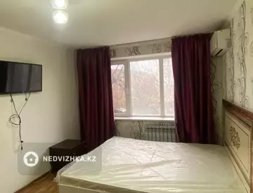 1-комнатная квартира, этаж 3 из 5, 25 м²