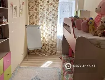 79.5 м², 4-комнатная квартира, этаж 4 из 5, 80 м², изображение - 5