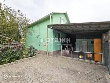 4-комнатный дом, 6 соток, 120 м²