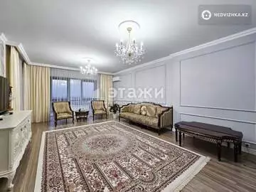 3-комнатная квартира, этаж 12 из 12, 125 м²