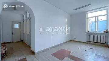 300 м², 11-комнатная квартира, этаж 3 из 3, 300 м², изображение - 12