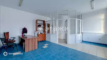 300 м², 11-комнатная квартира, этаж 3 из 3, 300 м², изображение - 24