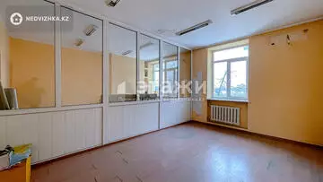 300 м², 11-комнатная квартира, этаж 3 из 3, 300 м², изображение - 29